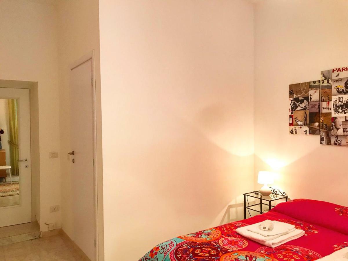 Casa G&G Pignasecca 2 Nel Cuore Di Napoli Ngoại thất bức ảnh