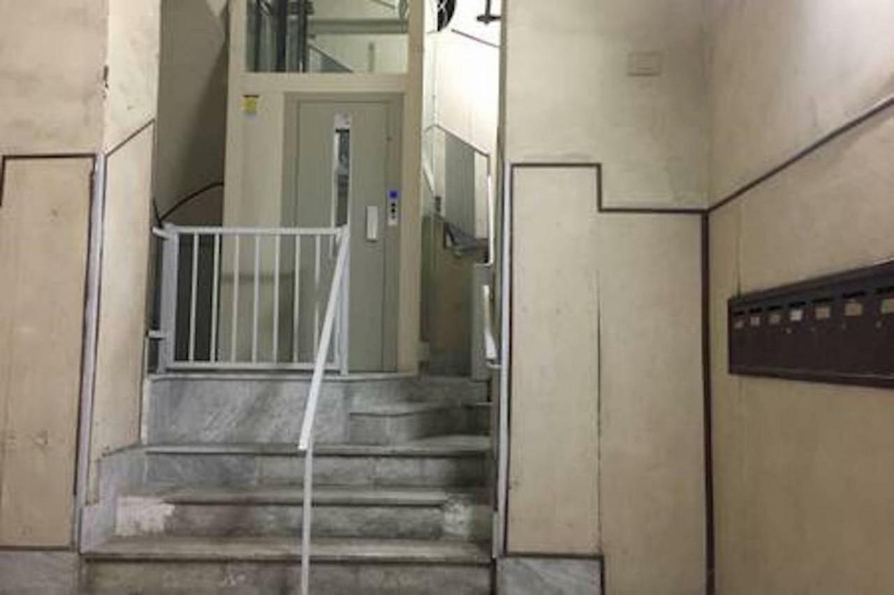 Casa G&G Pignasecca 2 Nel Cuore Di Napoli Ngoại thất bức ảnh